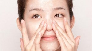 为什么涂水乳脸上有火辣辣的 涂水乳的正确方法介绍