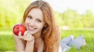女人怎么补血 月经过后七天内是补血的黄金期 几种效果最好的补血的水果