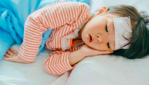 夏季孩子发烧能够用药吗