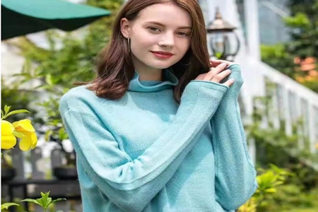 秋冬女生怎样穿搭好看 这几款百搭秋冬款随性又大气