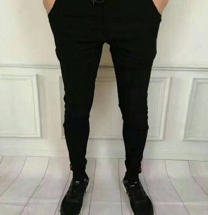 纯属个人审美 女生最不喜欢男生穿什么衣服？
