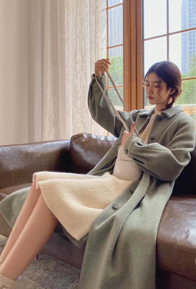 在我们的身边总是有这样的一群女生 文艺小清新女装搭配图片