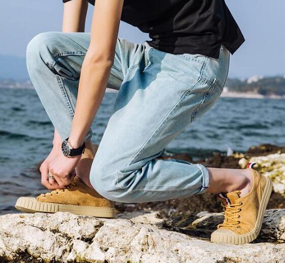 对于男生来说 男生穿什么衣服显得阳光