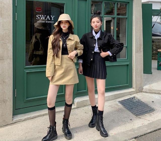 国庆节已经过了好几天了 出去旅游需要怎么穿搭衣服？