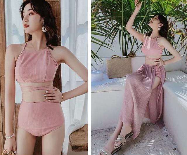 夏天是爱美的小仙女最喜欢的季节 去水上乐园穿什么泳衣比较合适？