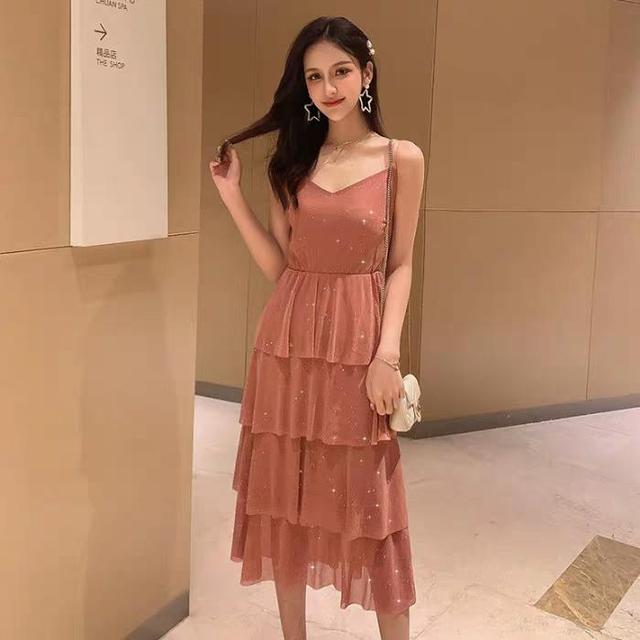 夏天到了哦 腿粗的女生夏天穿什么裙子？