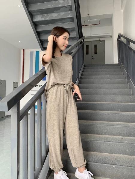 夏天是个适合展现自己风采的季节 夏天要穿些什么衣服？