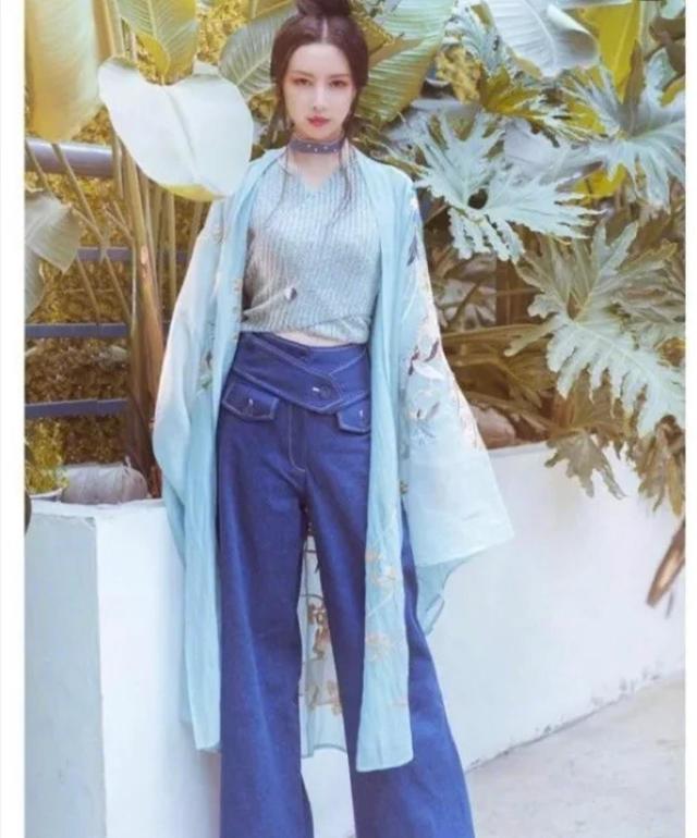 不同的时尚穿搭总是能给我们带来不同的气质 汉服应该怎么搭配好看？