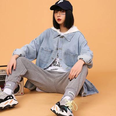 随着时代的前进 女生帅气衣服穿搭图片