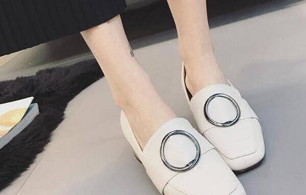 千里之行始于足下 2021流行春季鞋子女鞋图片