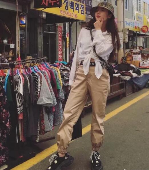 想要培养一个人对衣服穿搭的品味 女人怎样穿的有品位