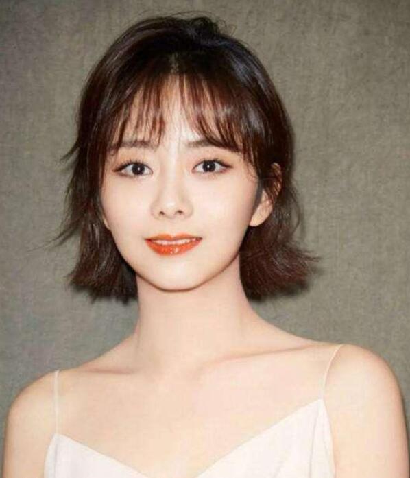不知道大家有没有发现身边有这些一些女生 童颜脸什么样子特点？