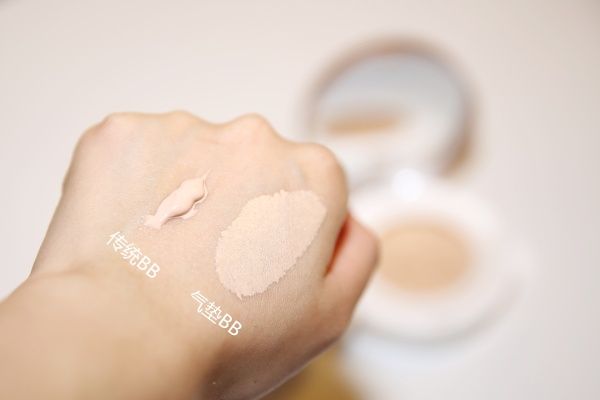 bb霜跟粉底液有什么区别 bb霜和粉底液的区别是什么?