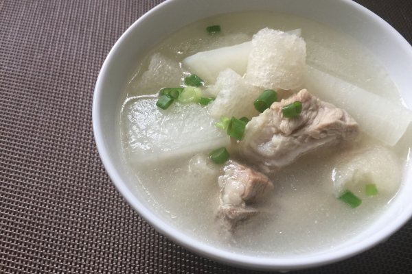 排骨养生汤的做法 排骨养生汤的做法大全