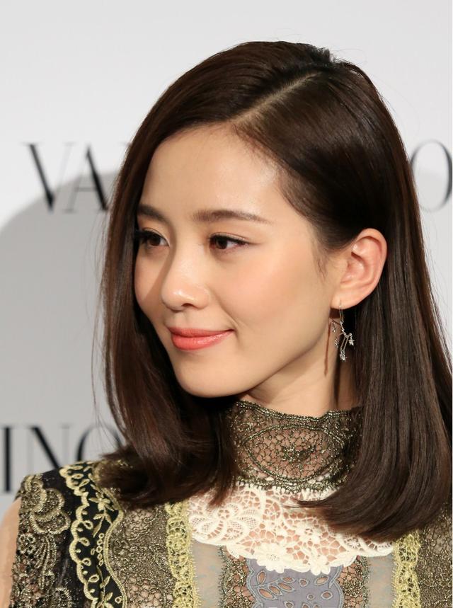 现在这个时代都是看脸的时代 受男生欢迎的女生长相 男生眼中标准美女