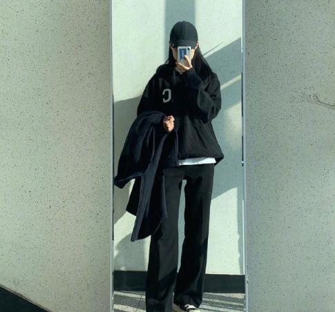 不得不承认韩风穿搭真的很值得妹子们借鉴 女生帅气干练穿搭图片