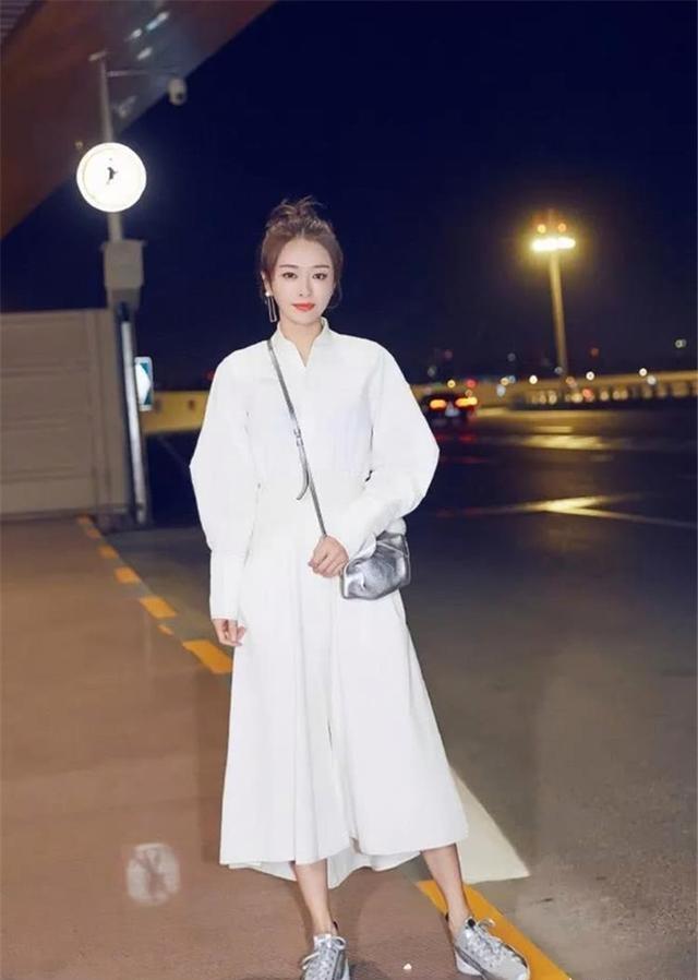 连衣裙作为女装的标志性单品 连衣裙配什么鞋子好看？