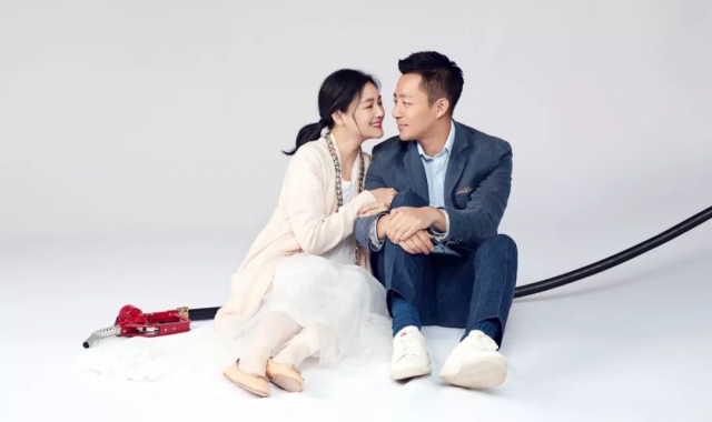 汪小菲夫妇参加女儿结业礼 夫妻同框打破婚变谣言