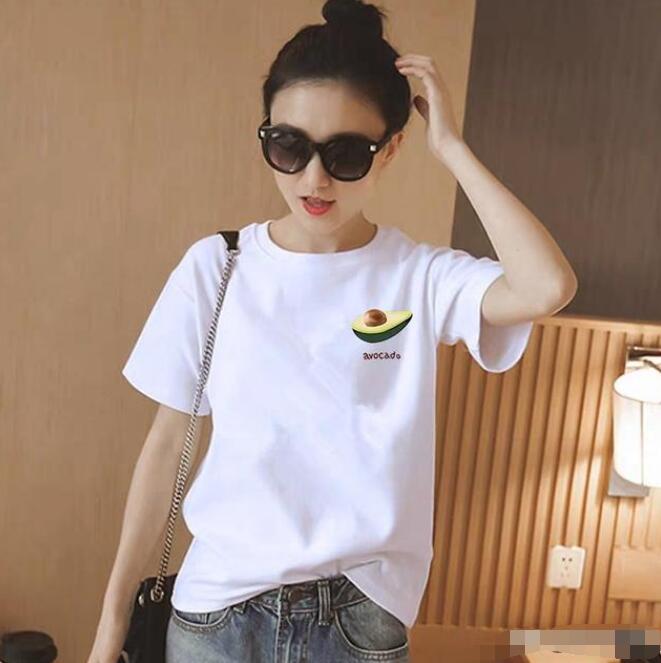 T桖对于女性来说可以有三中选择 什么t恤穿起来好看？