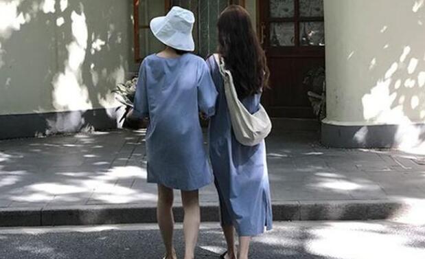如果要在日常中选择一个包包来做搭配 乞丐包是什么意思 怎么选择乞丐包包