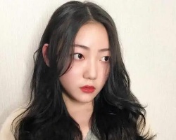 留黑色头发好看吗 黑色头发注意事项