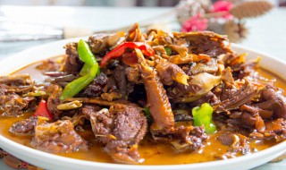 鸭子红烧怎么烧法 鸭子红烧的做法