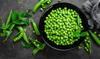 清炒豌豆虾仁的做法 虾仁炒豌豆片家常做法
