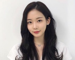 头发往哪边分好看？ 怎么让头发蓬松