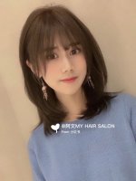 2022年最火发型发色 女士中短发发型 显白发色