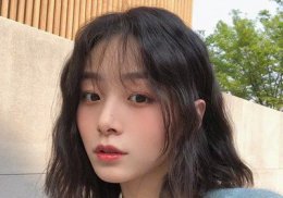 今年最时尚短烫发发型款式图 美腻水波纹短烫发众多女生的大爱