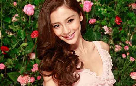 2022年剪短发的女明星 2022年秋季女明星迷人长发