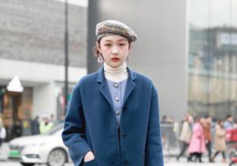 短发+帽子让矮个子圆脸女生美丽下半年 圆脸女生短发帽子组合范例