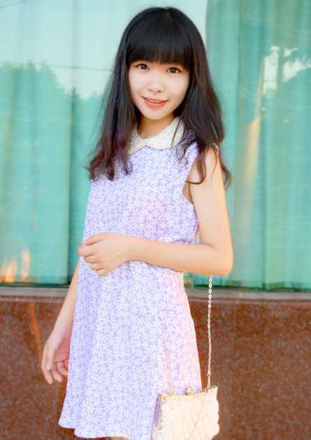 清爽女生长发发型 清爽长发点亮夏日