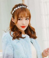 中长发造型烫 美腻的中长发烫发发型