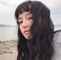 女孩脸大能用空气刘海吗 造型师亲指空气刘海超显脸小