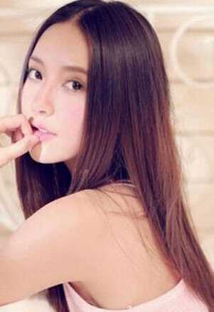 适合直发的发型 夏季唯美飘逸直发发型推荐