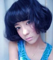 女生秋季最时尚烫发发型图片 今年最流行烫什么发型图片女
