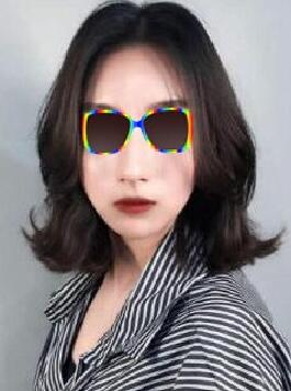 2022春季时尚卷发款式 显脸小又流行