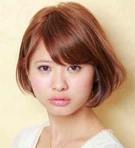 方脸适合的短发 方脸女生减龄时尚短发发型