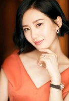 圆脸短发染什么颜色漂亮 女孩子精致流行的头发色彩