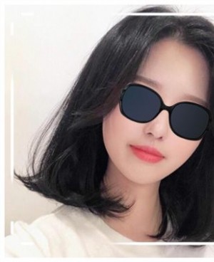 什么短发不染色也好看？哪些人剪短发会显老？