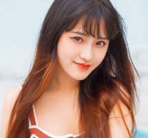 小脸女生选发型遵循什么原则 显气质又减龄的发型最配小脸女神
