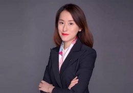 染完头发小10岁的中年发色 中年女性染什么颜色还用想吗