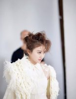八爪鱼发型怎么扎 章鱼丸子头扎发造型图片
