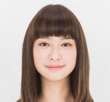 女生齐肩发扎头发方法步骤 少女齐肩发扎头发图解