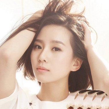 小倒三角形脸发型 倒三角脸型女生发型