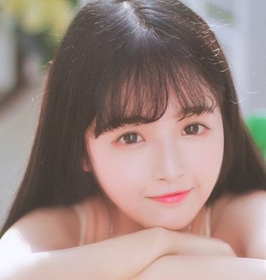 适合矮个子小眼睛女生的发型 矮个子适合什么发型