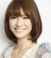 2022最新方脸女生合适的短烫发发型
