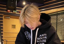 小脑袋的男人也适合剪短发吗 看男生修颜发型怎么选头小就要选蓬松款