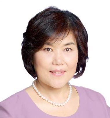 50岁圆脸适合什么发型 圆脸什么发型好看图片